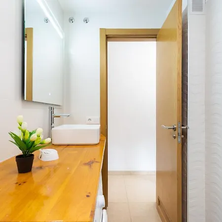 Apartment With Sea View